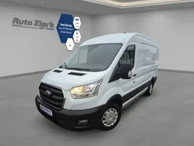 Gebraucht Ford Transit Trend 131 PS (96 kW) 2022 Weiss Van