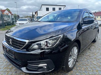 gebraucht Peugeot 308 SW Allure Automatik Navi LED Teilleder