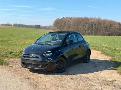 Gebraucht Fiat 500e Icon 86 kW (118 PS) 2022 Schwarz Cabrio