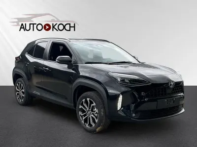 Gebraucht Toyota Yaris Cross 131 PS (96 kW) 2025 Schwarz SUV