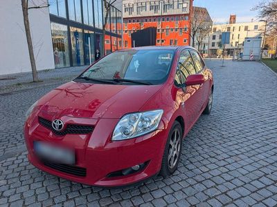 Usata Toyota Auris 2007 Rosso Utilitaria
