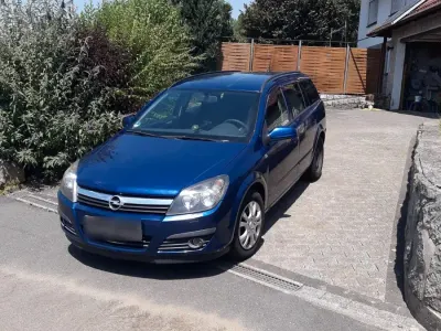 Gebraucht Opel Astra 125 PS (91 kW) 2005 Blau Kombi