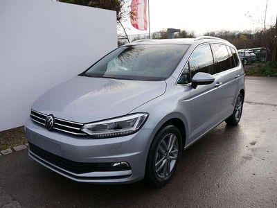 Neu VW Touran Comfortline 150 PS (110 kW) 2026 Oyster silver metallic Van / Kleinbus