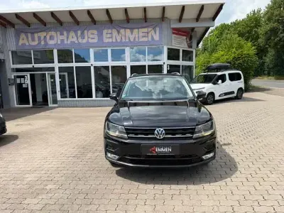 Gebraucht VW Tiguan Comfortline 190 PS (139 kW) 2016 Schwarz SUV