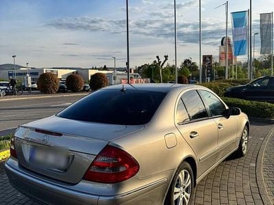 Mercedes E220
