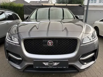 Gebraucht Jaguar F-Pace R-Sport 179 PS (131 kW) 2019 Grau SUV