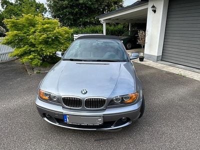 Gebraucht BMW 320 Cabriolet 170 PS (125 kW) 2003 Silber Cabrio