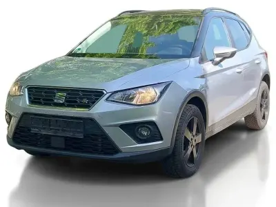 Gebraucht Seat Arona Style 95 PS (69 kW) 2019 Silber SUV