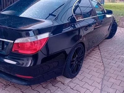 BMW 525