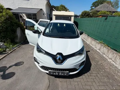 Gebraucht Renault Zoe Life 80 kW (109 PS) 2022 Weiß Kleinwagen