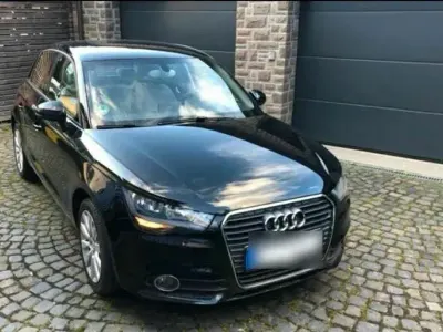 Gebraucht Audi A1 86 PS (63 kW) 2011 Schwarz Kleinwagen