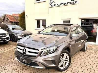 Gebraucht Mercedes GLA200 Urban 156 PS (114 kW) 2016 Grau SUV