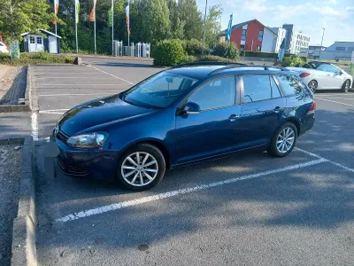 Gebraucht VW Golf VI 2011 Blau Kombi