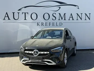 Gebraucht Mercedes GLA180 136 PS (100 kW) 2025 Nachtschwarz  unilack SUV