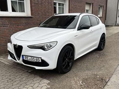 Gebraucht Alfa Romeo Stelvio Veloce 209 PS (153 kW) 2021 Weiß SUV