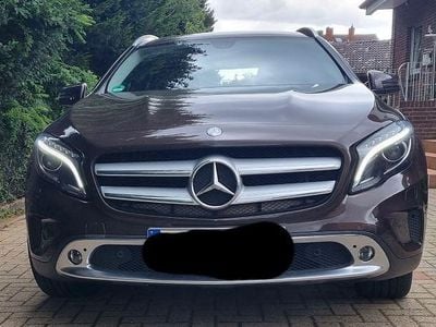 Mercedes GLA200