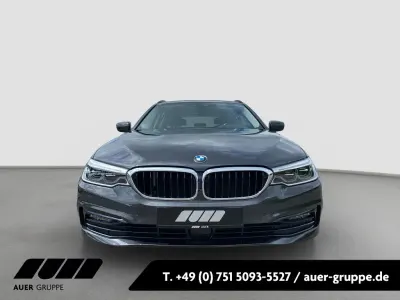 Używany BMW 520 Sport Line 190 KM (139 kW) 2019 Szary Kombi
