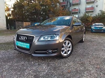 Gebraucht Audi A3 Ambiente 105 PS (77 kW) 2011 Grau Limousine