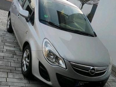 Używany Opel Corsa Active 95 KM (69 kW) 2013 Srebrny Hatchback