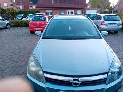 Second-hand Opel Astra 105 CP (77 kW) 2006 Albastru Break