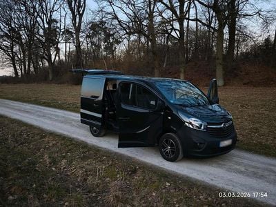 Gebraucht Opel Vivaro 125 PS (91 kW) 2017 Schwarz Van / Kleinbus