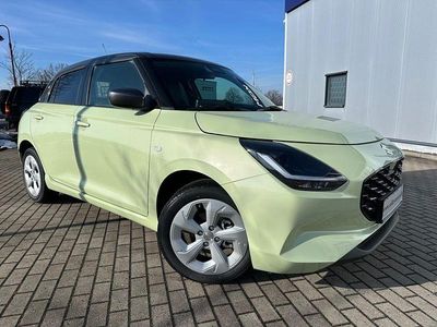 Neu Suzuki Swift Comfort 83 PS (61 kW) 2025 Cool yellow metallic Kleinwagen