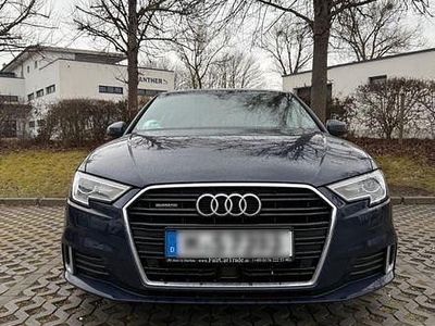 Second-hand Audi A3 Design 184 CP (135 kW) 2020 Albastru Berlinǎ