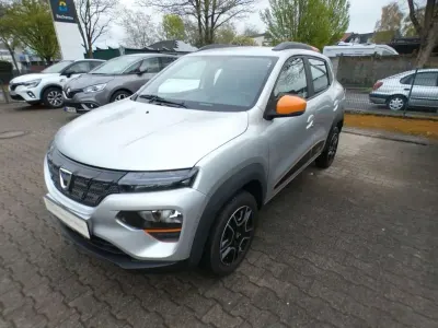 Gebraucht Dacia Spring Comfort Plus 33 kW (45 PS) 2021 Diamantsilbergrau Kleinwagen