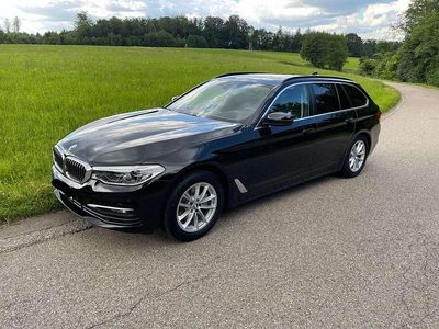 Gebraucht BMW 520 Sport Line 190 PS (139 kW) 2019 Schwarz Kombi