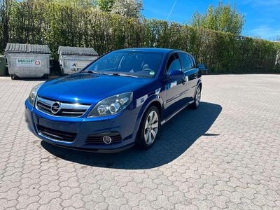 Usata Opel Signum 150 CV (110 kW) 2008 Blu Utilitaria
