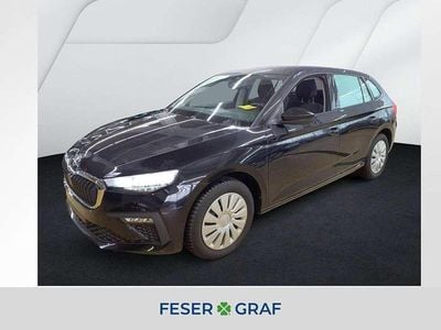 Gebraucht Skoda Scala Essence 95 PS (69 kW) 2025 Blackmagicperleffekt Kleinwagen