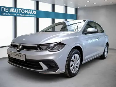 Używany VW Polo Life 95 KM (69 kW) 2023 Srebrny Hatchback