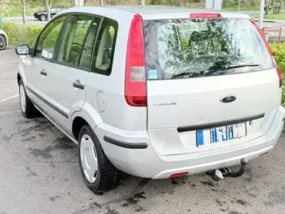 Gebraucht Ford Fusion 101 PS (74 kW) 2003 Silber Kleinwagen