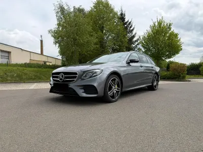 Gebraucht Mercedes E400 AMG line 340 PS (250 kW) 2018 Grau Kombi