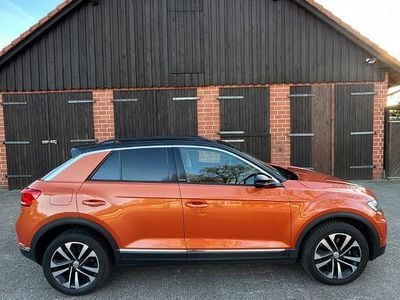 Second-hand VW T-Roc IQ Drive 150 CP (110 kW) 2019 Portocaliu SUV
