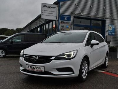 Gebraucht Opel Astra Business 136 PS (100 kW) 2017 Weiß Kombi