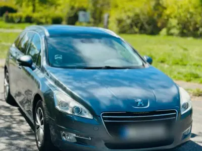 Gebraucht Peugeot 508 120 PS (88 kW) 2011 Grau Kombi