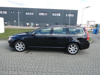 Gebraucht Volvo V70 Summum 230 PS (169 kW) 2014 Schwarz Kombi