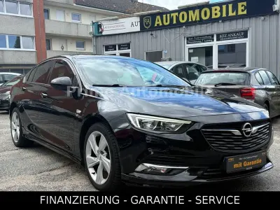 Gebraucht Opel Insignia Dynamic 136 PS (100 kW) 2018 Schwarz Limousine