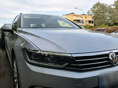 Gebraucht VW Passat 150 PS (110 kW) 2016 Silber Kombi