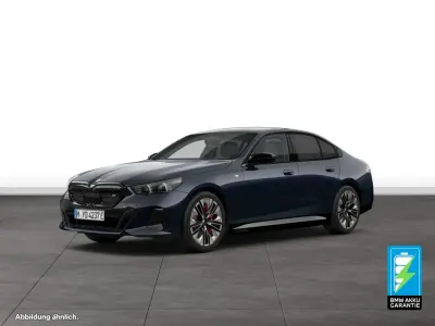 Gebraucht BMW i5 M Sport 442 kW (601 PS) 2025 Schwarz Limousine