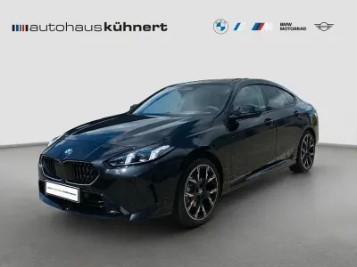 Neu BMW 220 M Sport 156 PS (114 kW) 2026 Schwarz Coupé