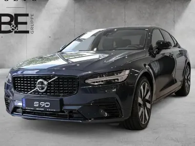 Usata Volvo S90 Ultimate 455 CV (334 kW) 2025 Blu Berlina