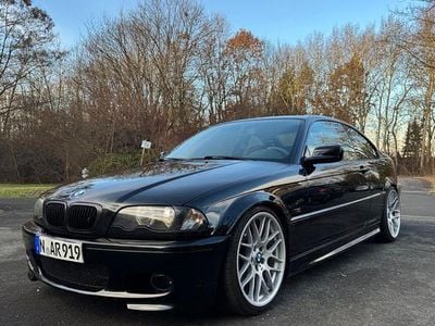 Gebraucht BMW 325 M Sport 192 PS (141 kW) 2002 Schwarz Coupé