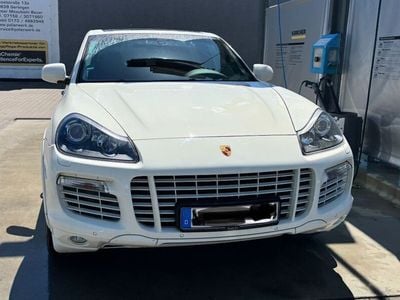 Porsche Cayenne GTS