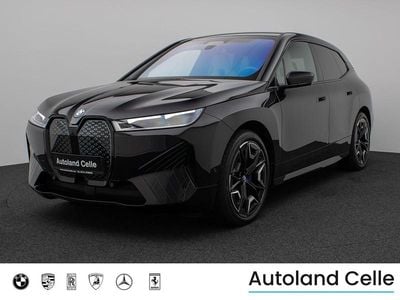 Saphirschwarz metallic475beige Gebraucht 2024 BMW iX Sport Line SUV | 52.999 € (Fairer Preis)