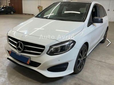 Gebraucht Mercedes B180 109 PS (80 kW) 2015 Weiß Van / Kleinbus
