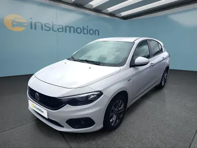 Gebraucht Fiat Tipo Easy 120 PS (88 kW) 2019 Weiß Limousine