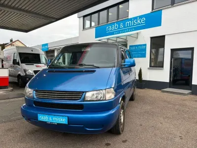 Usata VW Caravelle 102 CV (75 kW) 2000 Blu Furgone