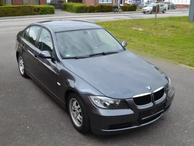 Gebraucht BMW 318 Advantage 143 PS (105 kW) 2008 Grau Limousine